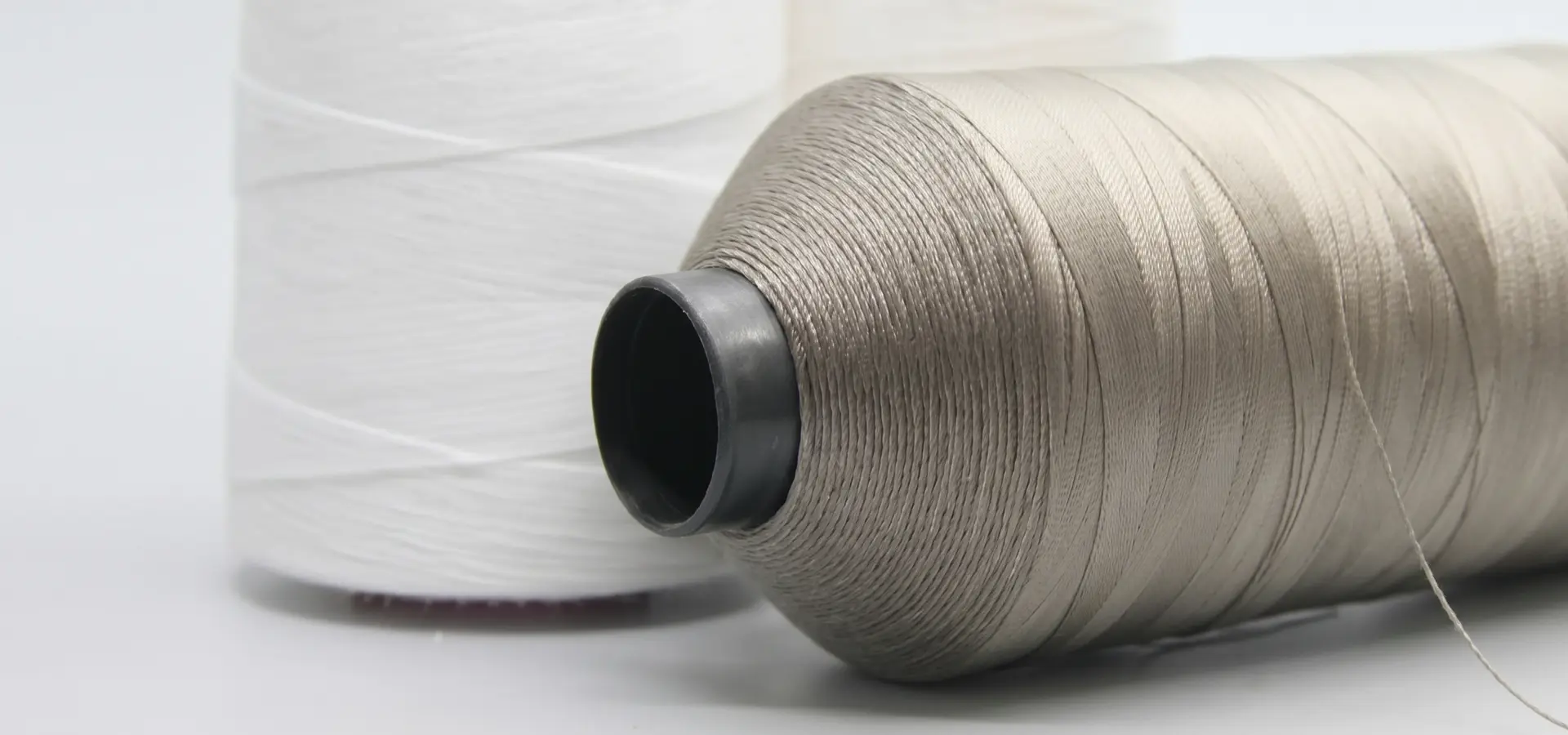 Fábrica de linhas de costura de filamento de poliéster Fábrica de linhas de costura de filamento de poliéster